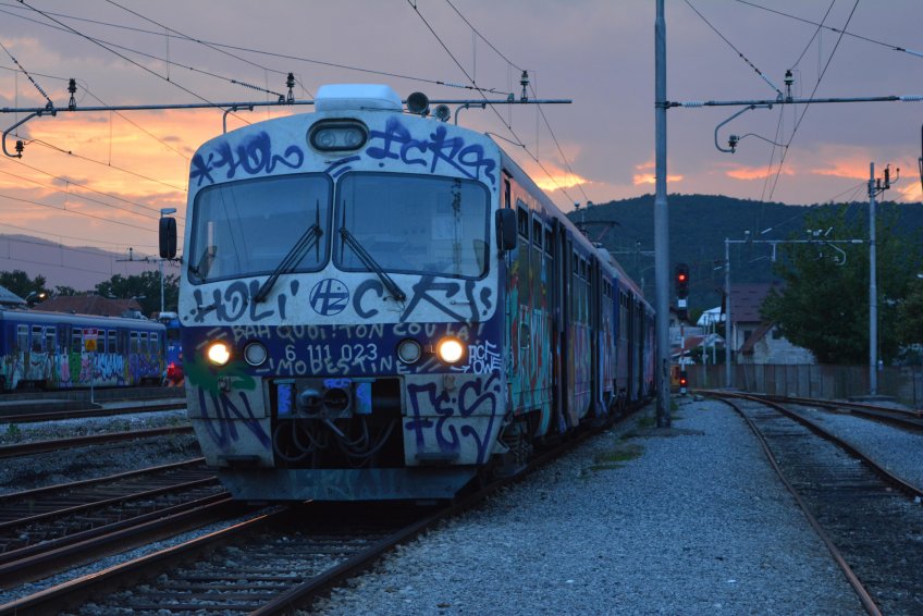 Train with graffiti